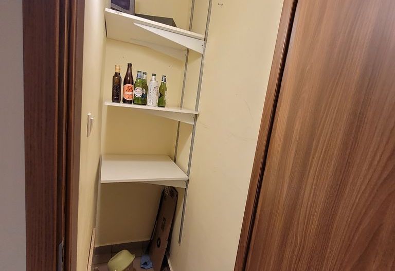 Vânzare 🏡 Apartament 2 camere renovat complet | Fizicienilor, Sector 3 - Poză 17