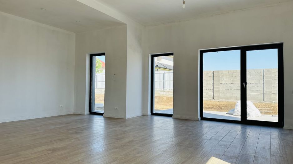 Design Ultramodern | Pompa de caldura | 131 mp, 4 bai | Langa Padure - Poză 20