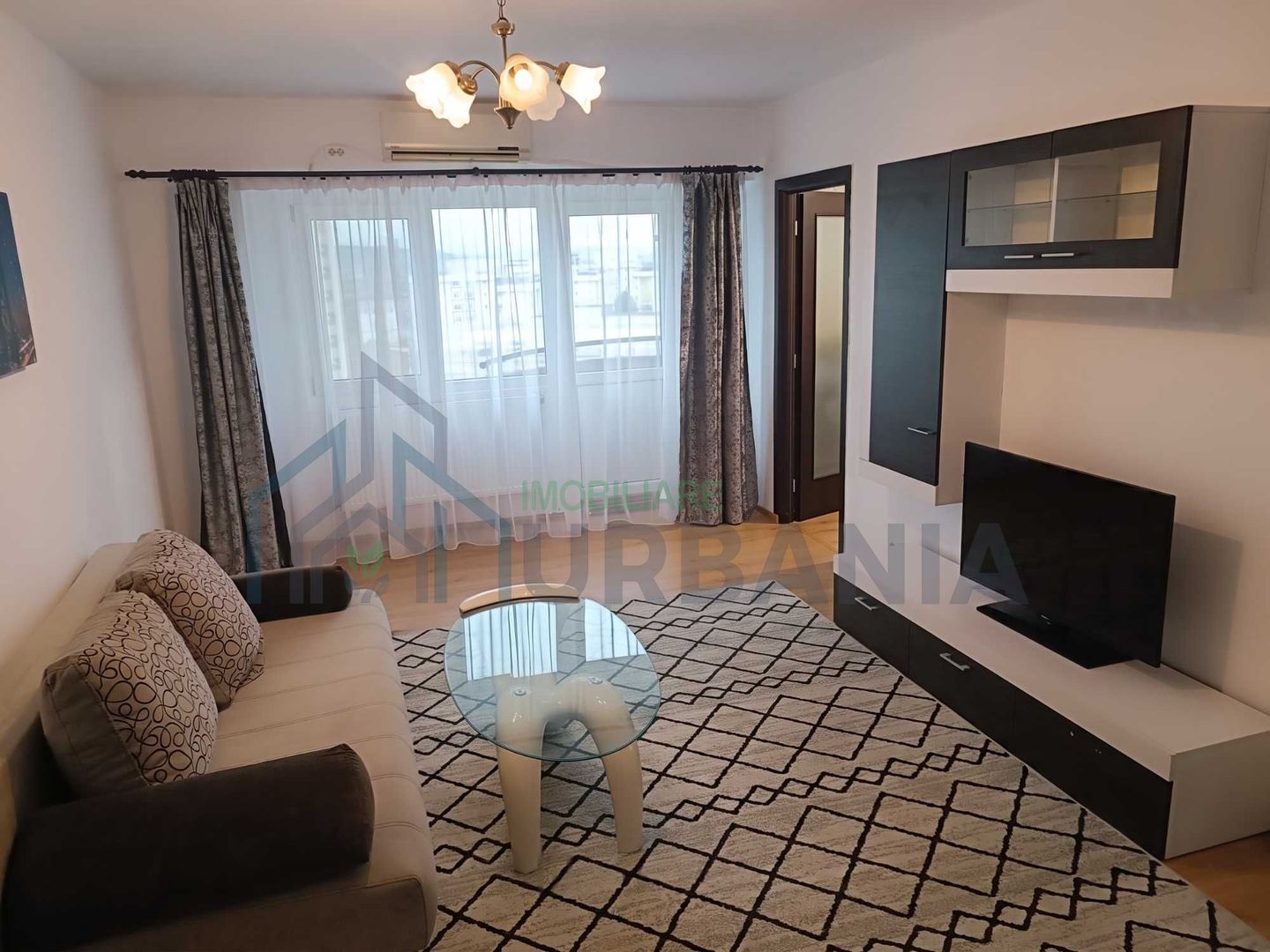 Apartament 1 cameră, Nicolina-CUG, Selgros - 37 mp, etaj 10/10 - Poză 2