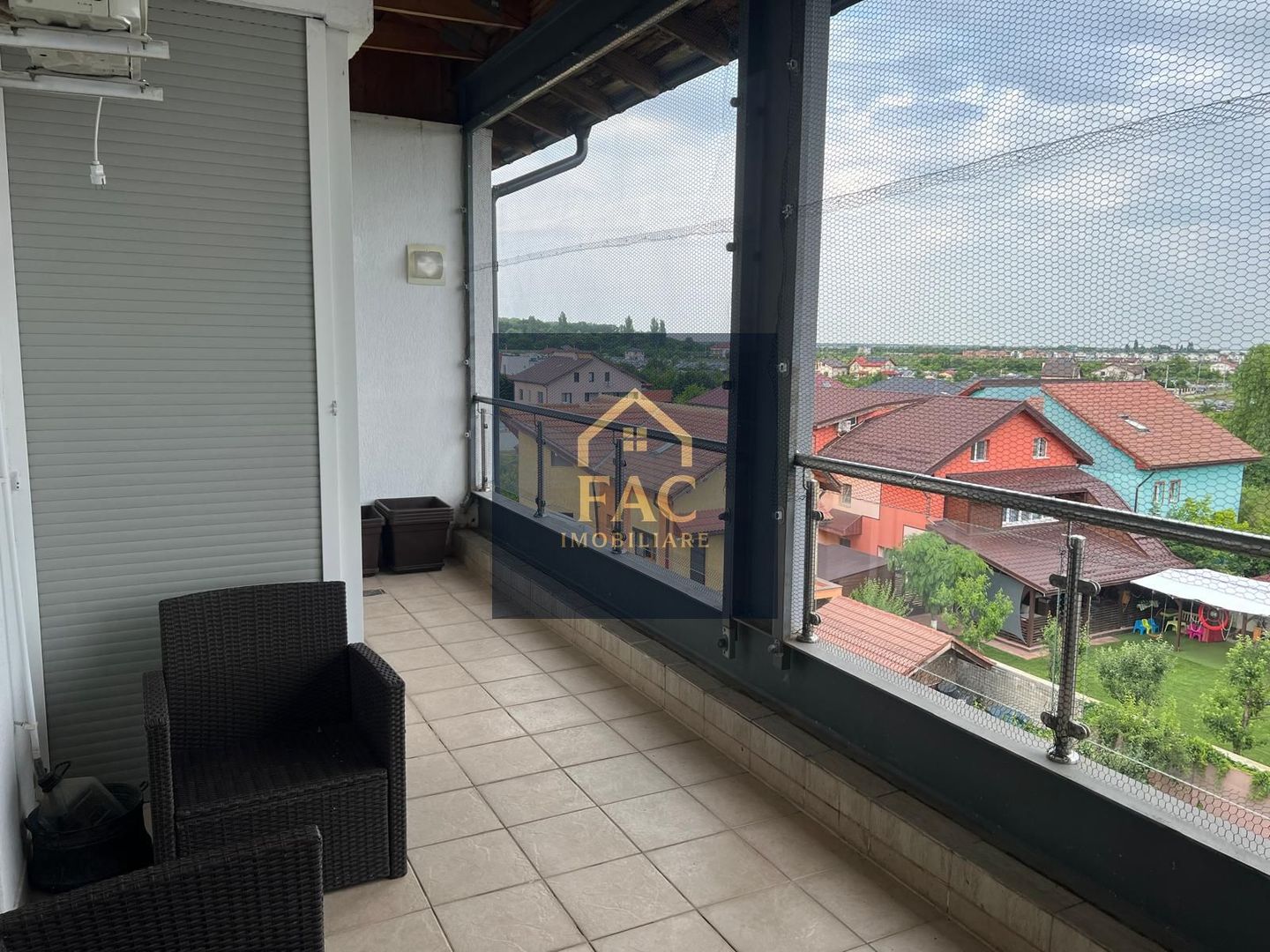 Apartament 3 camere penthouse de inchiriat. - Poză 15