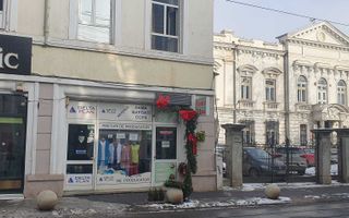 Spatiu central de inchiriat - Poză 1