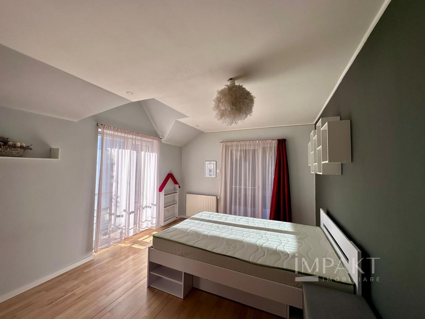 Duplex 4 camere, piscina si curte 2500 mp | de inchiriat Grigorescu - Poză 8