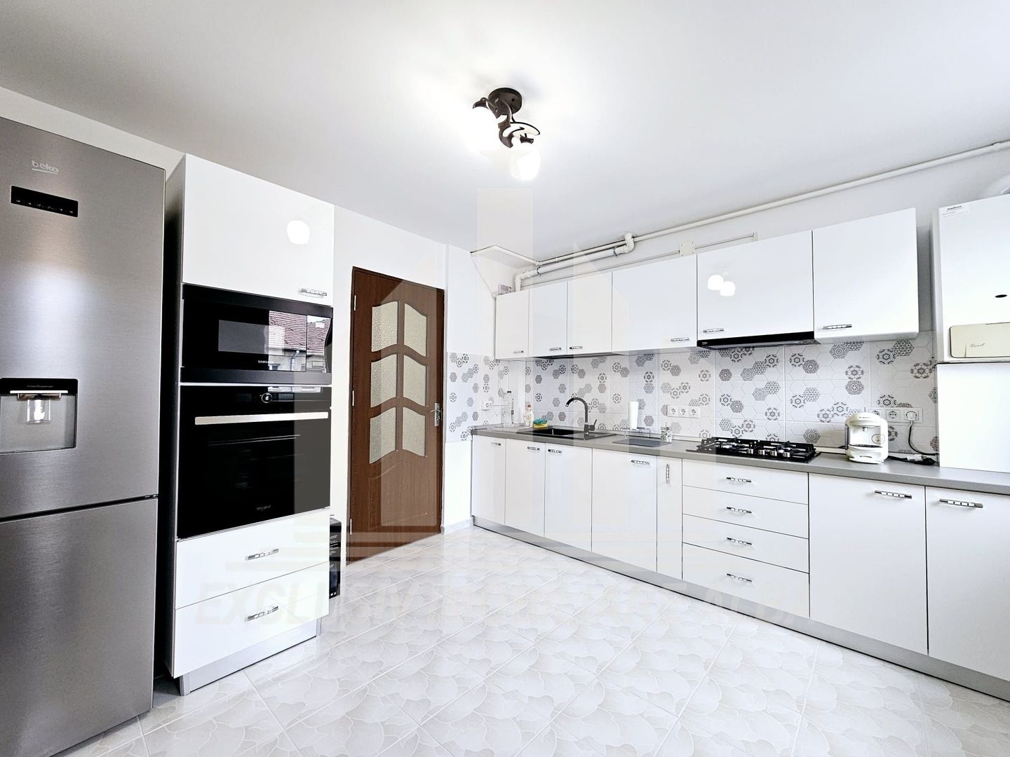Apartament cu 2 camere decomandate de vanzare, Cetate - Poză 1