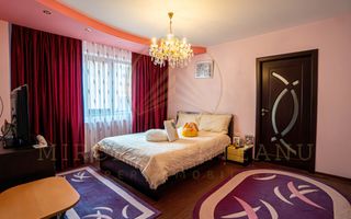 Casă Spațioasă în Palazu Mare – Ideală pentru Două Familii! - Poză 11