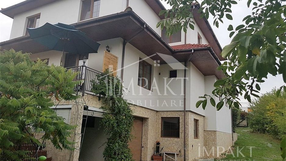 Imobil 500 mp pe teren 2023 mp – ideal pentru clinica sau investitie! - Poză 3