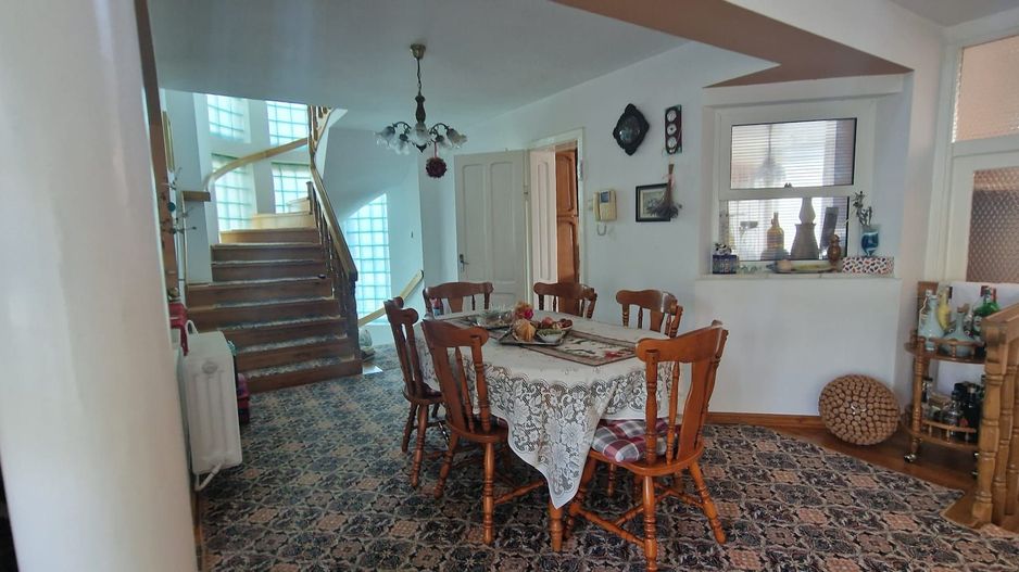 casa - 1500 mp de teren - zona rezidențială schit - Poză 5