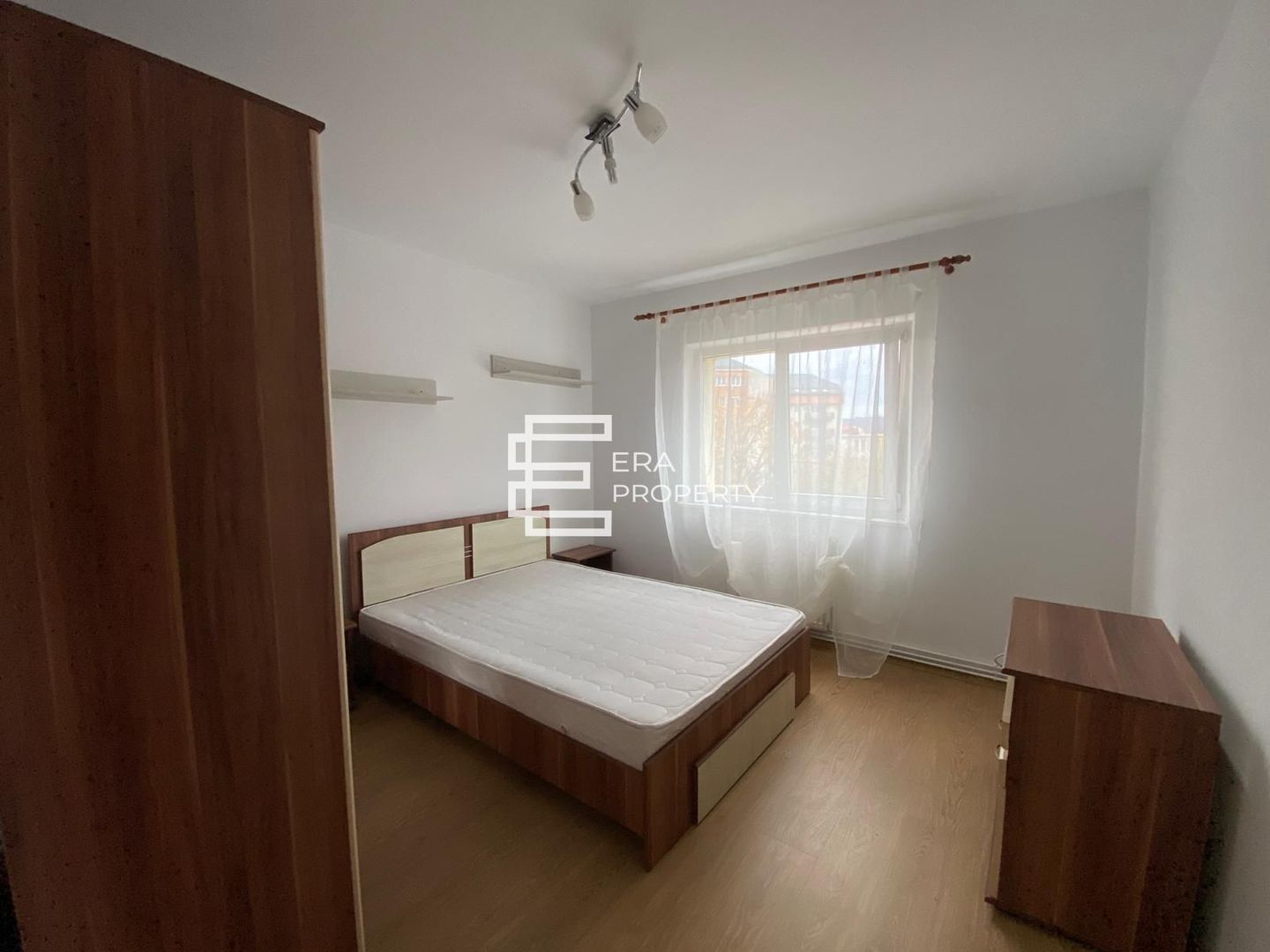 Apartament 3 camere  - mobilat  – etaj 2 – zona Terezian, Sibiu - Poză 6