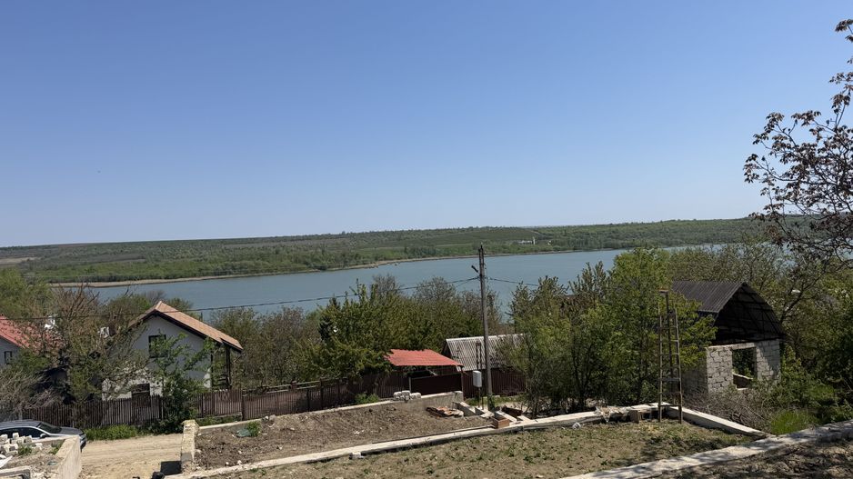 Teren lângă lac în Răzeni, Ialoveni - Poză 1