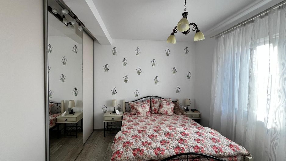 Casa de vanzare , mobilata si utilata, Sanandrei. - Poză 12