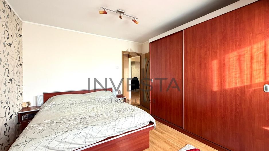 Apartament cu 3 camere in zona strazii Gorunului ! - Poză 8