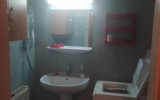 Liniște și Confort Aproape de Centru - Poză 7