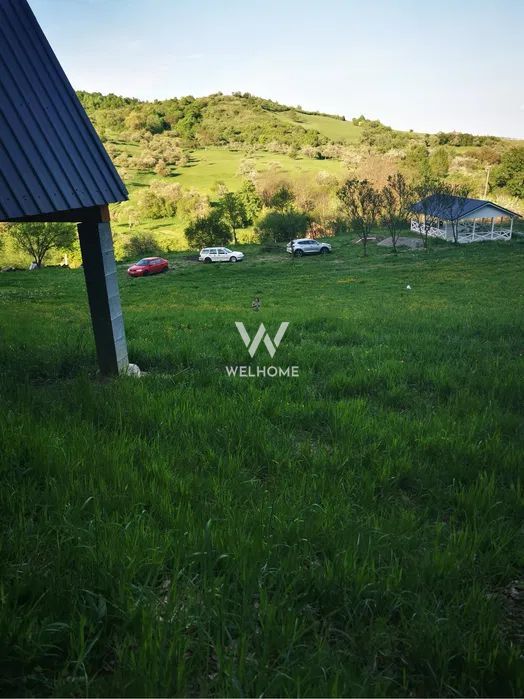 Teren cu cabane A-Frame și priveliște către Munții Făgăraș - Poză 5