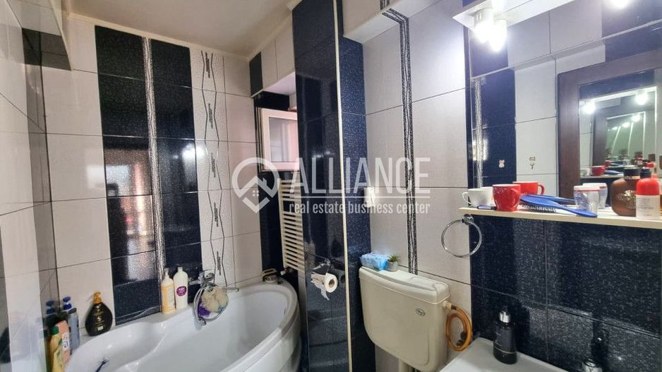 Brătianu Constanta(COD 07) Vila -  P+1+M cu 7 camere - Poză 16