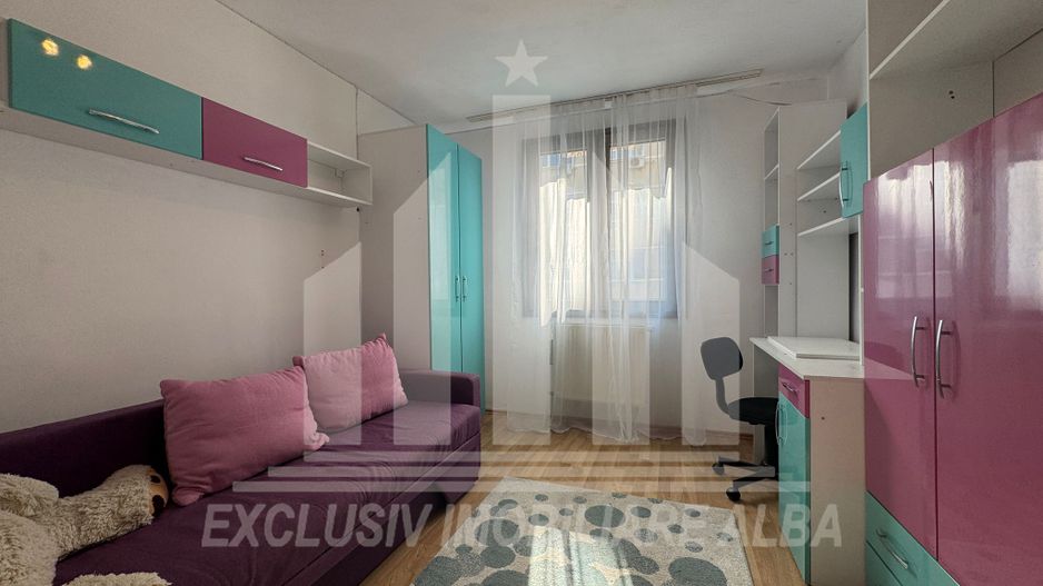 Apartament cu 3 camere decomandate de vanzare, Cetate - Poză 4