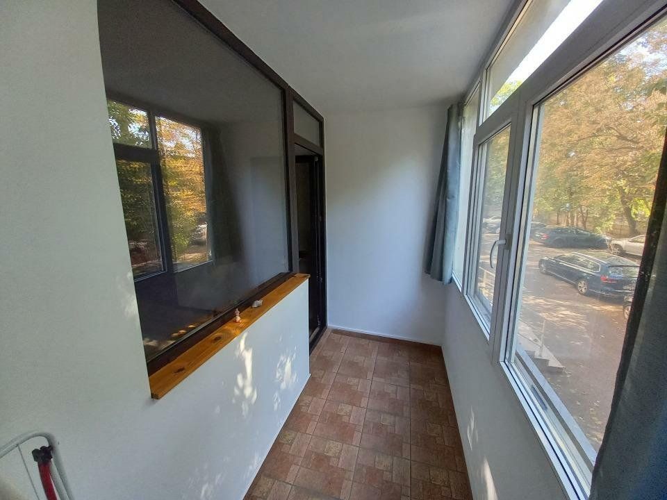 APARTAMENT DOMENII CU LOC PARCARE SI STATIE ELECTRICA DE INCARCARE - Poză 8