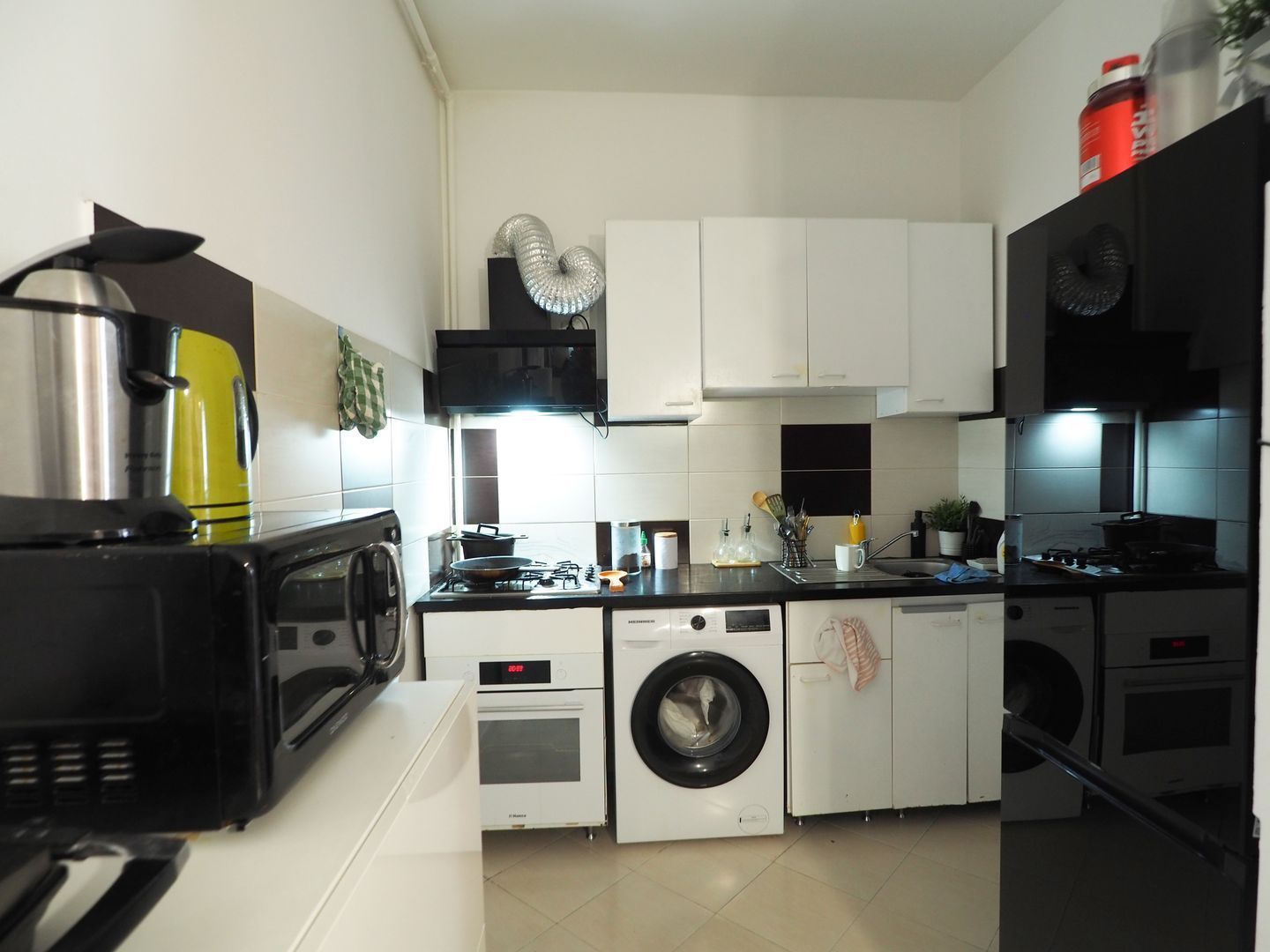 Vanzare 2 camere partial mobilat-1 mai-Victoriei - Poză 9