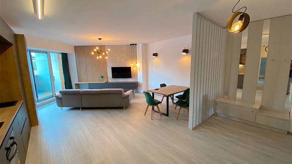 Apartament cu parcare subterana in imobil cu piscina si SPA - Poză 9