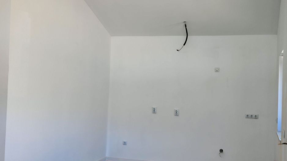 Casa individuala constructie NOUA Codlea,PARTER ,3 camere,curte 400 mp - Poză 9
