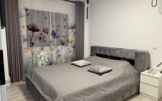 Apartament 3 camere 2 bai, pivita recent renovat-in Sibiu M.Viteazul - Poză 5