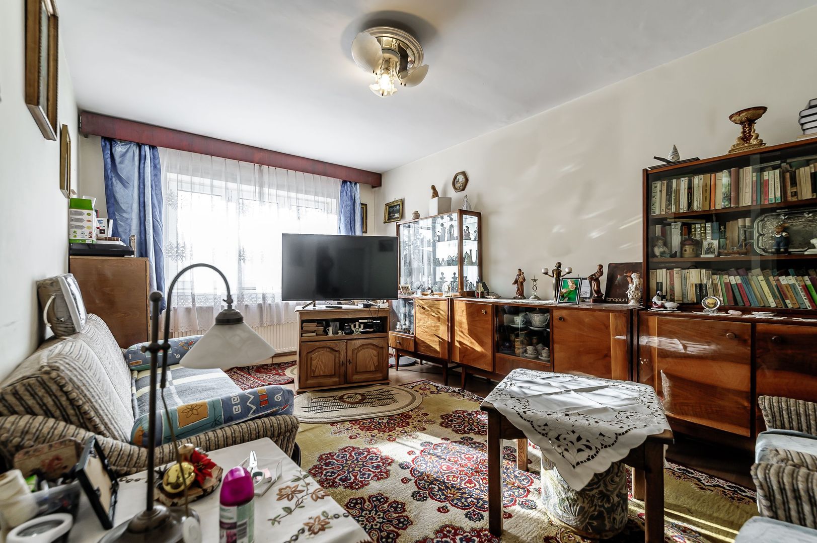 Rezervat! Apartament 3 camere, etajul 1 în zona Făt Frumos - Poză 3