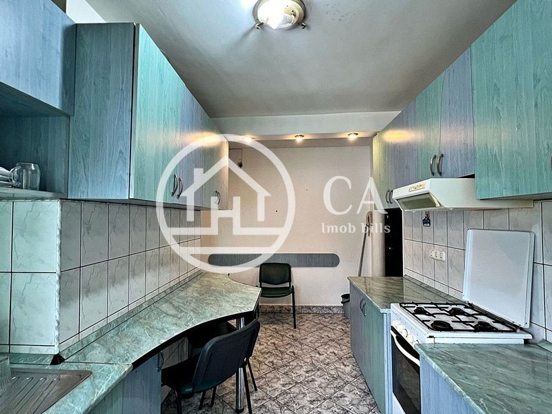 Apartament de vânzare cu 2 camere în zona Rogerius, Oradea - Poză 6