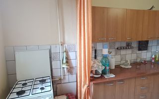 Apartament 3 camere, 70 mp utili, balcon, zona Cetate, Alba Iulia - Poză 14
