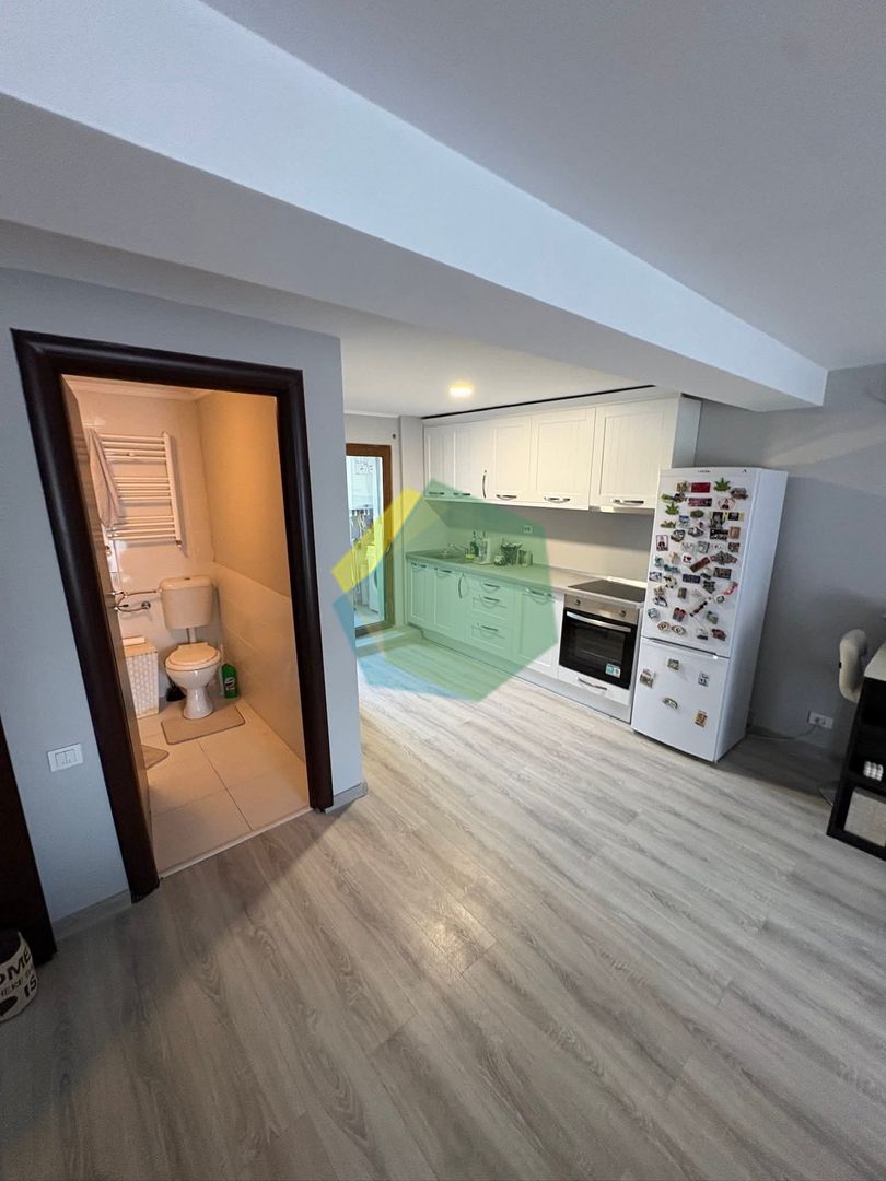 Apartament luminos, cu bucătărie nouă și balcon mare – Otopeni - Poză 4