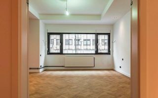 Calea Victoriei- Amzei | Apartament Art Deco complet renovat | 5 camere 4 bai - Poză 4