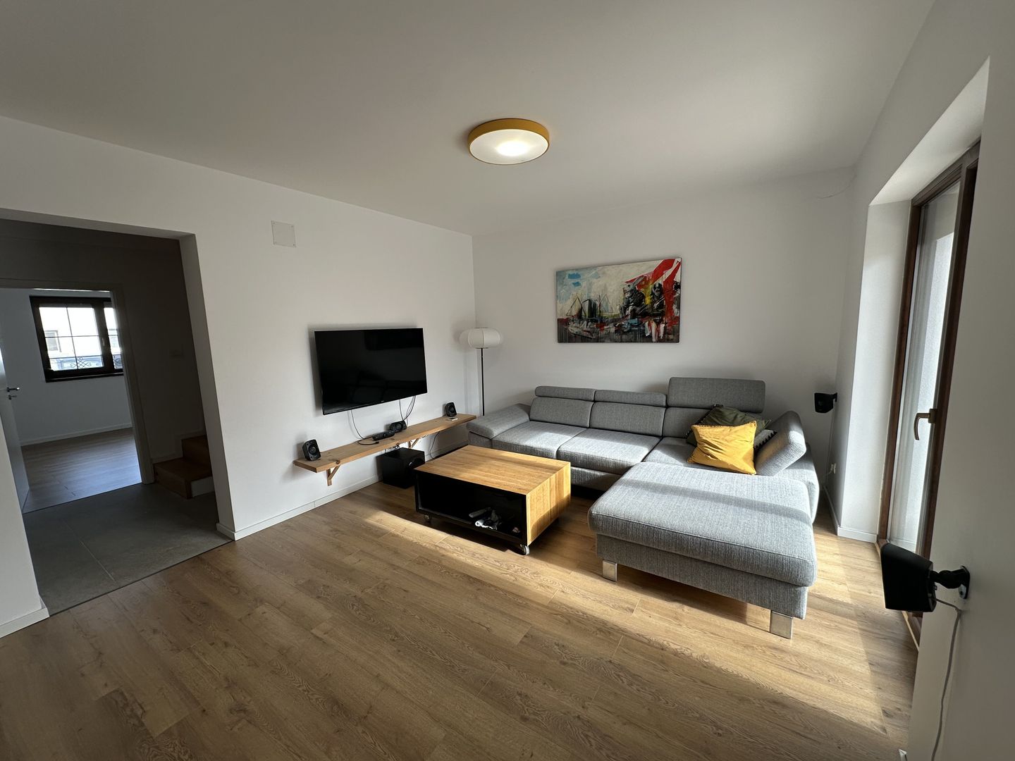 Casa deosebita intr-un cartier privat cu bariera - Poză 7