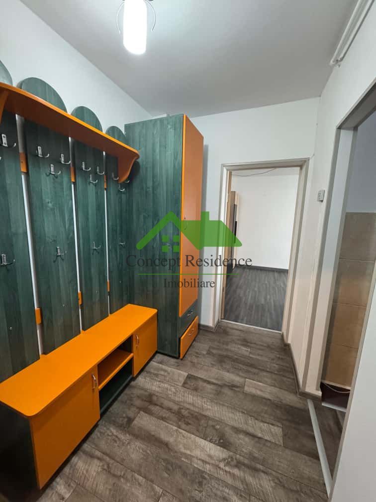 Apartament 3 camere - Traian , zona Garii - Poză 6