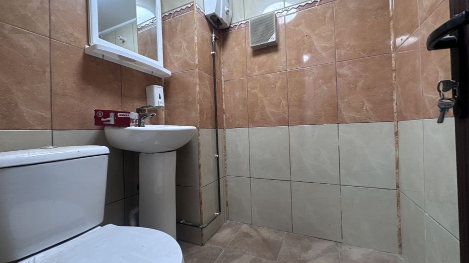 Între dealuri, viță de vie și liniște deplină! Vanzare casa in Prahova - Poză 22