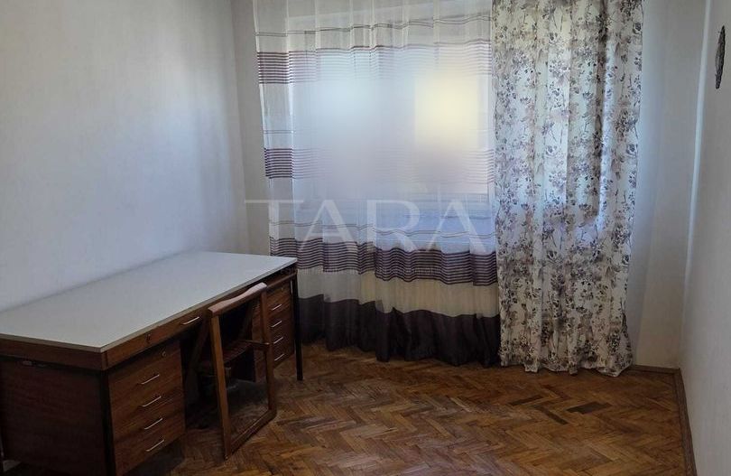 Apartament decomandat cu 4 camere și panoramă deosebită – Mănăștur. - Poză 6