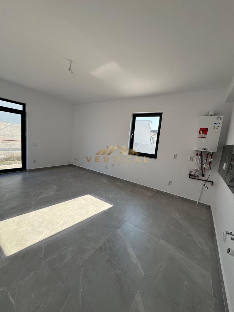 Casa 4 camere, parter,  Comuna Berceni - Poză 9