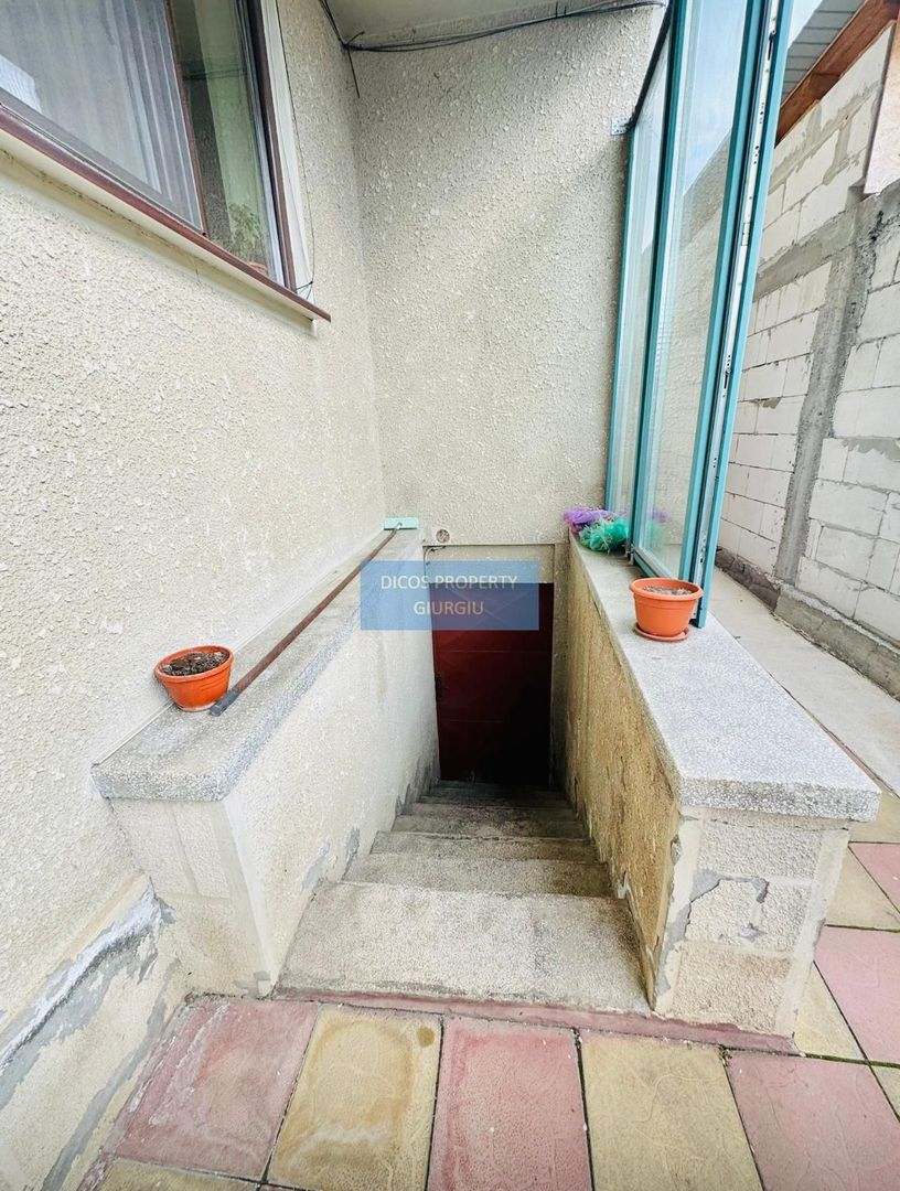De vânzare – casă situată pe strada Nicolae Iorga - Poză 20