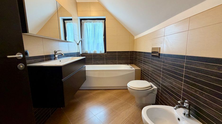 Casa de inchiriat | Zona Stupinii Noi | Brasov - Poză 19