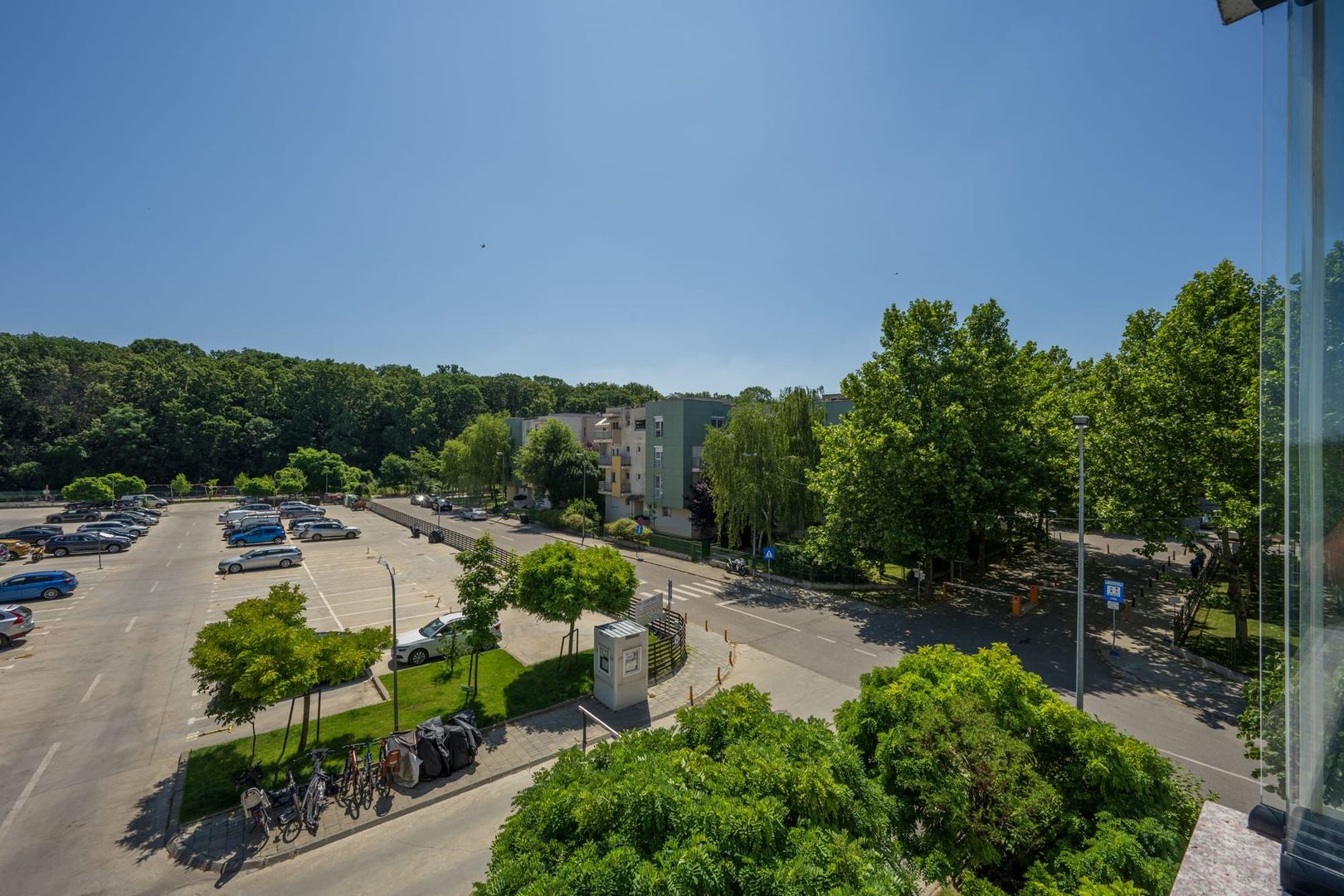 Apartament mobilat si utilat langa padurea Baneasa - Poză 18