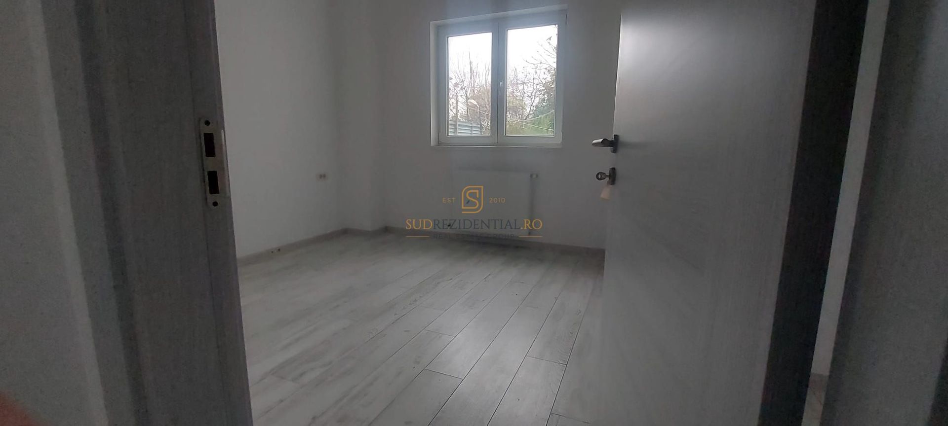 Apartament cu 3 camere de inchiriat, loc de parcare, zona Brancoveanu - Poză 7