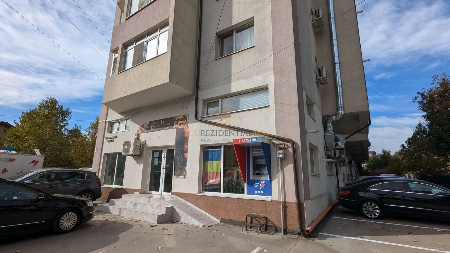 Spatiu comercial 121.83 mp,trafic intens,pozitionare excelenta,Popesti - Poză 1