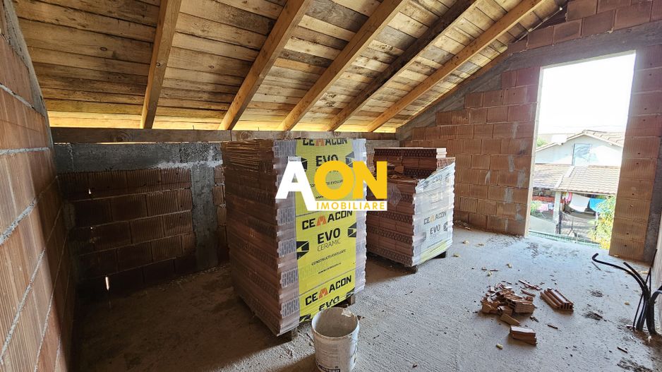 Casa la rosu, 4 camere, 2 bai, 345 mp teren, zona Ampoi 3 - Poză 13