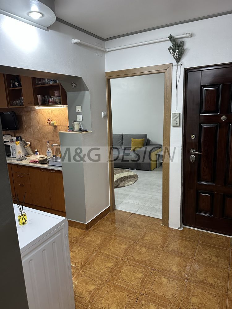 Apartament 3 camere Lipovei  etaj 2 - Poză 4