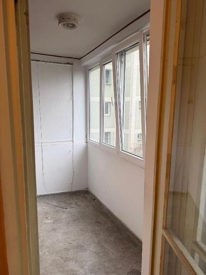 Vanzare 3 camere, 2 bai, etaj 2/4, Titan- Minis - Poză 8