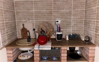 Cabană de vacanță lângă Lacul Mujdeni! - Poză 8