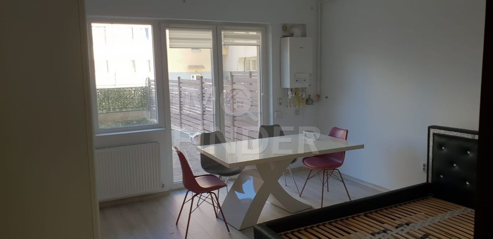 Apartament 2 camere  cu Terasa  si 2 Parcari - Poză 3