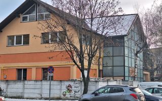 Centrul Civic, cladire individuala 500mp utili, pretabil clinica medicala - Poză 1