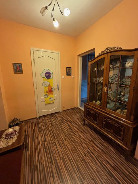 Casa individuala cu teren generos - Poză 9
