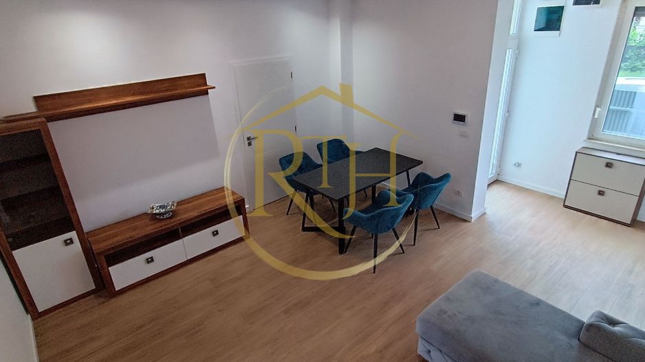 Apartament de închiriat (SAD) – ideal pentru locuință sau activități comerciale - Poză 6