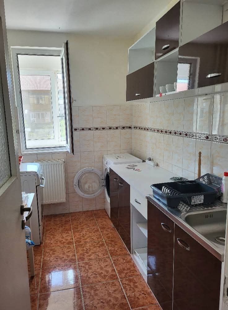 Dacia | 2 Camere | Etaj Intermediar - Poză 4