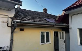 Casă 2 camere, 29 mp, renovabil, - Poză 1