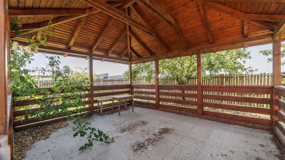Casa P+M cu 4 camere si teren de 705 mp | Pitesti – Strada Zborului - Poză 12