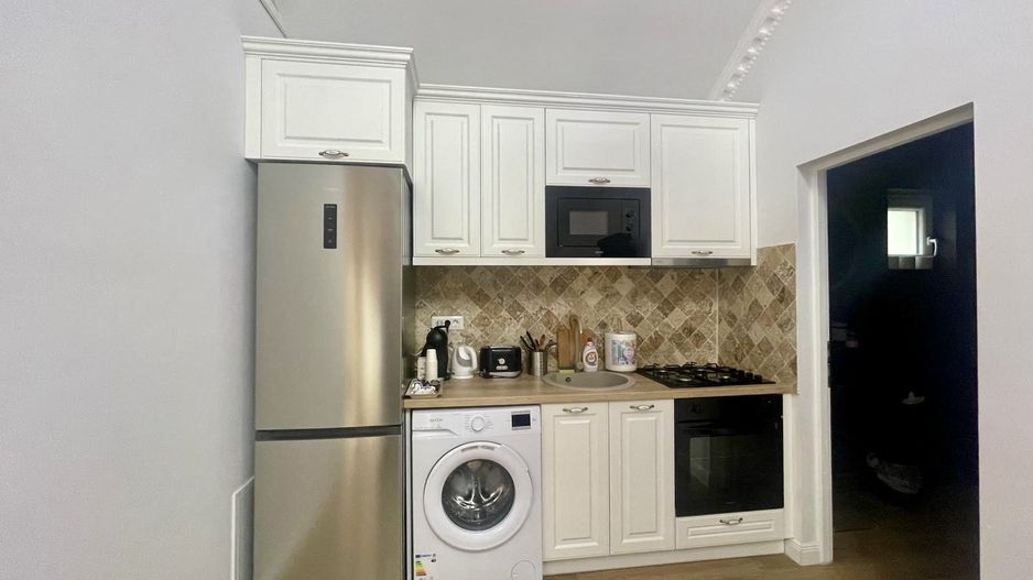 Casa moderna de inchiriat | Burdujeni | Pret pe zi - Poză 11